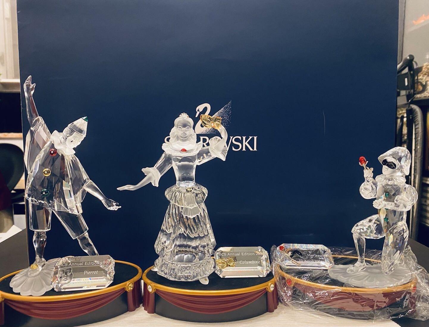 Swarovski 1999-2001 masquerade trilogy with display stage 絕版 