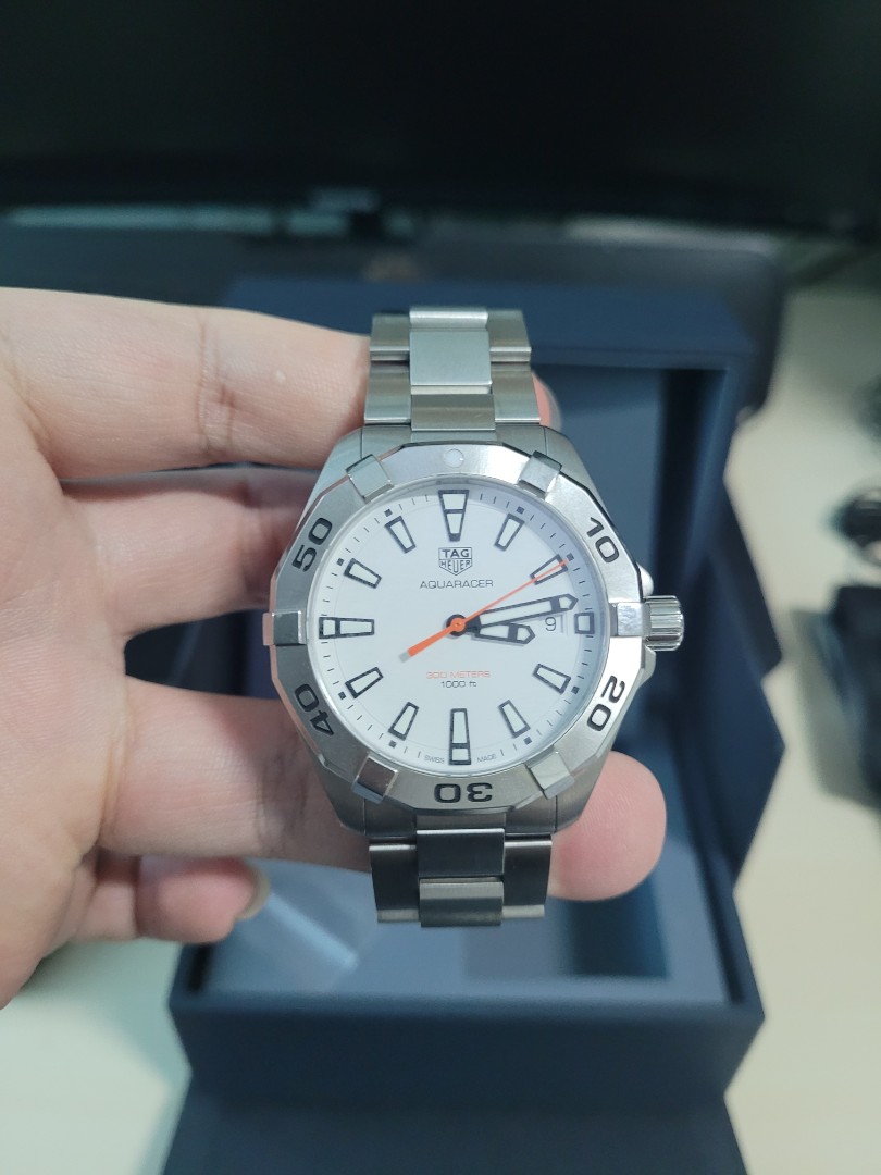 Tag heuer outlet aquaracer 41mm white