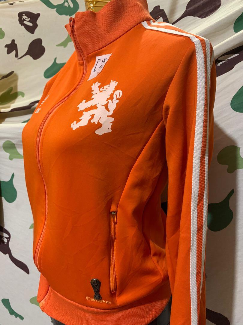 Tracktop indonesia store