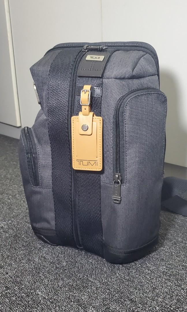 Tumi jpo store