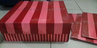 VS Authentic  Oversized Gift box 2pcs