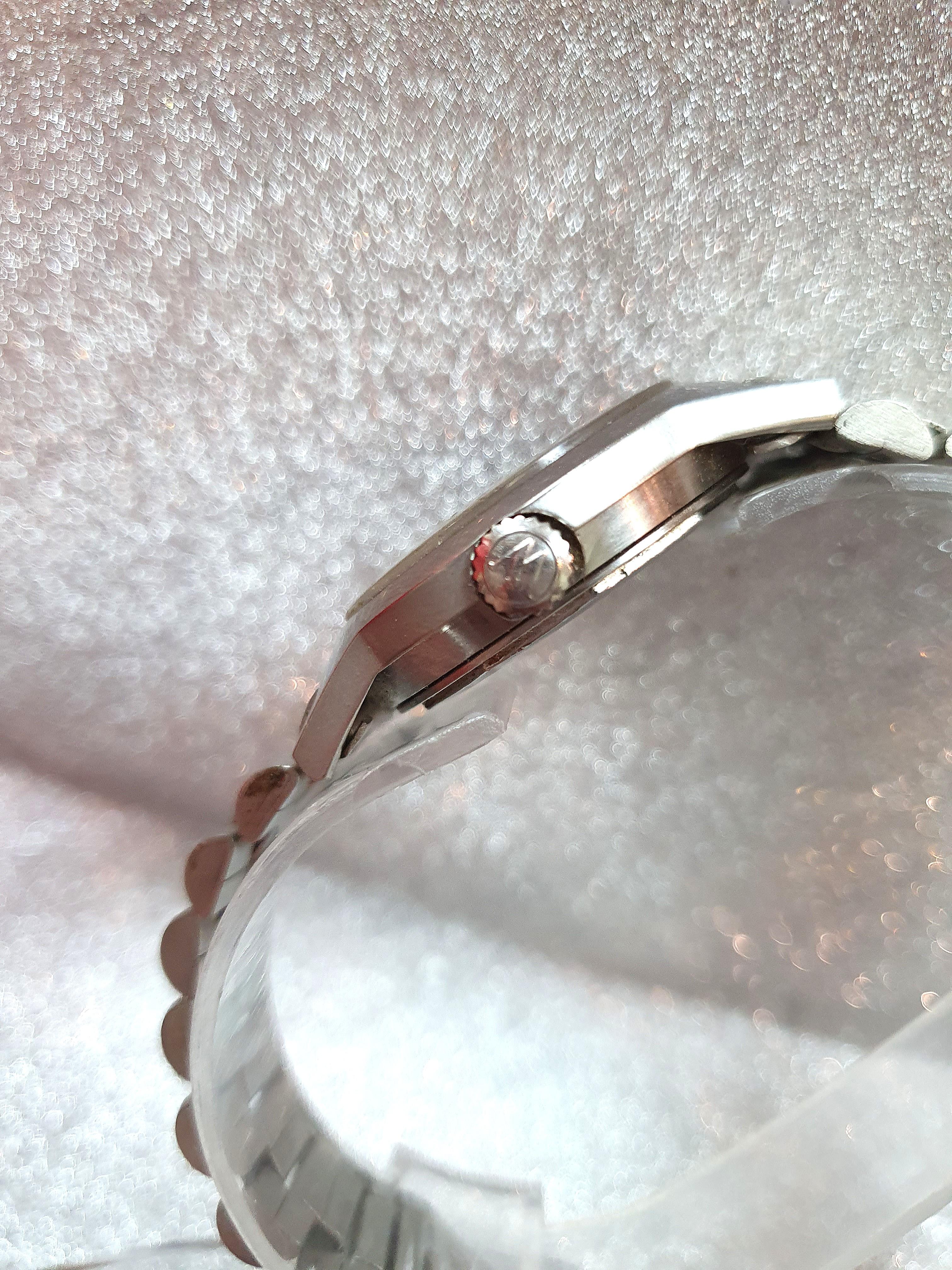 Watch outlet n co