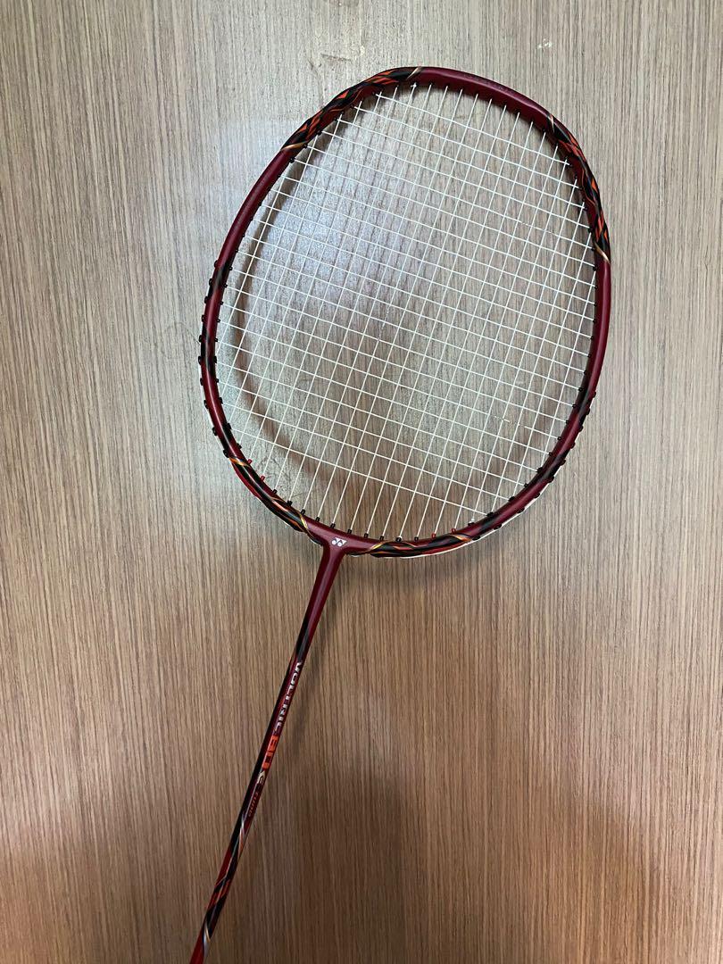 Yonex voltric 80 e tune, 運動產品, 運動與體育, 運動與體育- 球拍和