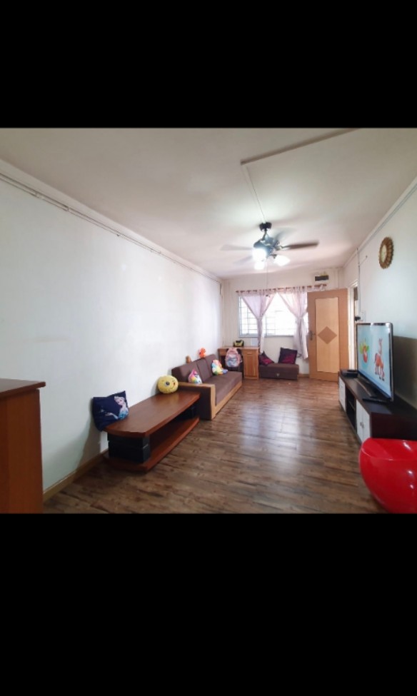 (Category: ) located in . Submitted by prisav (Listing ID 1106431707, Image 1). Description: .