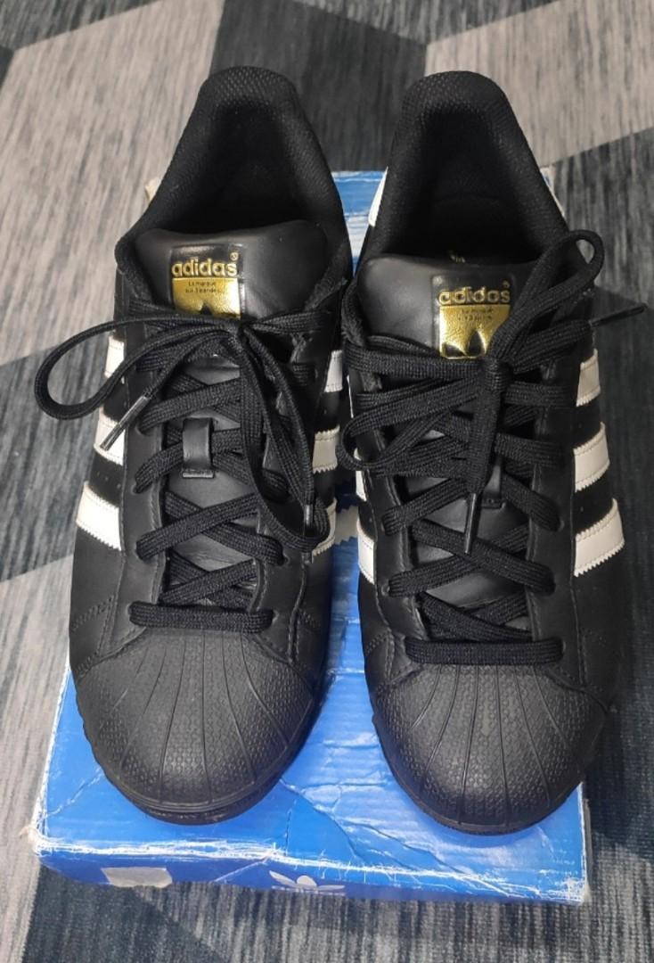 Adidas superstar vs foundation outlet