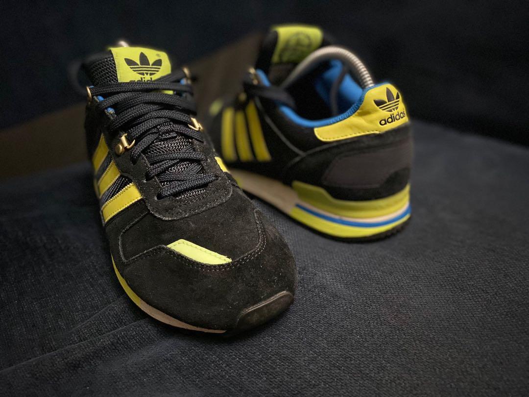 Adidas zx 700 best sale black yellow grey