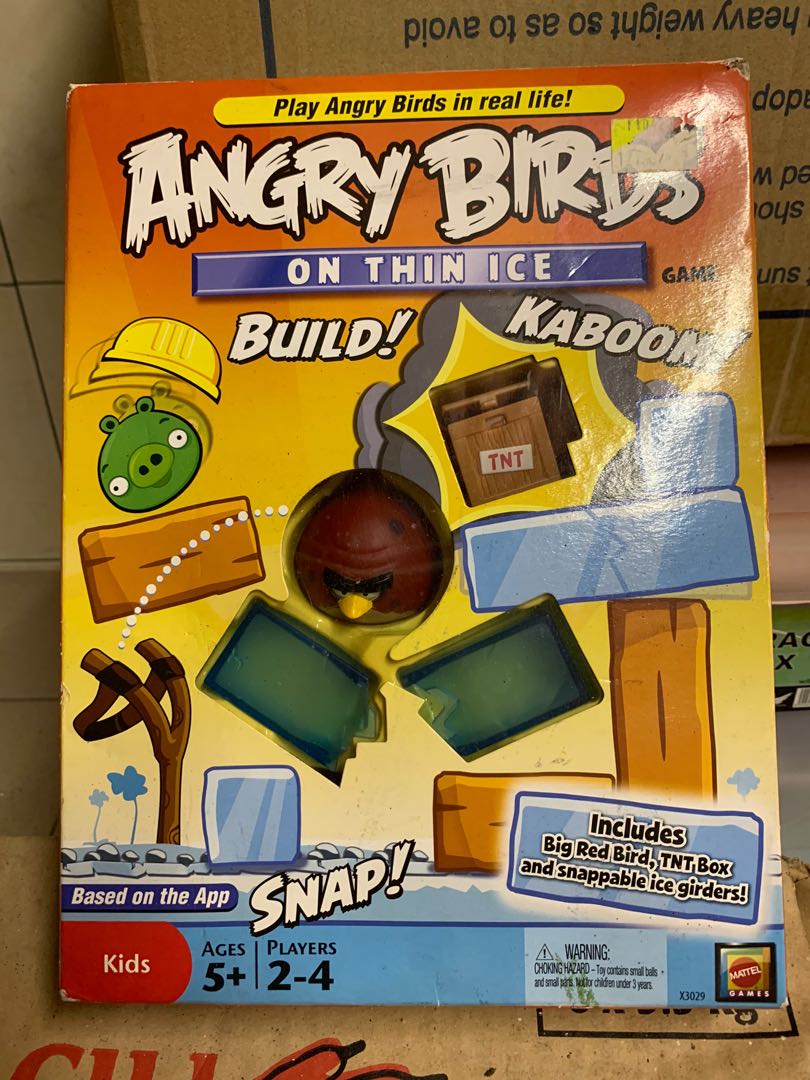 Angry birds toy shop set