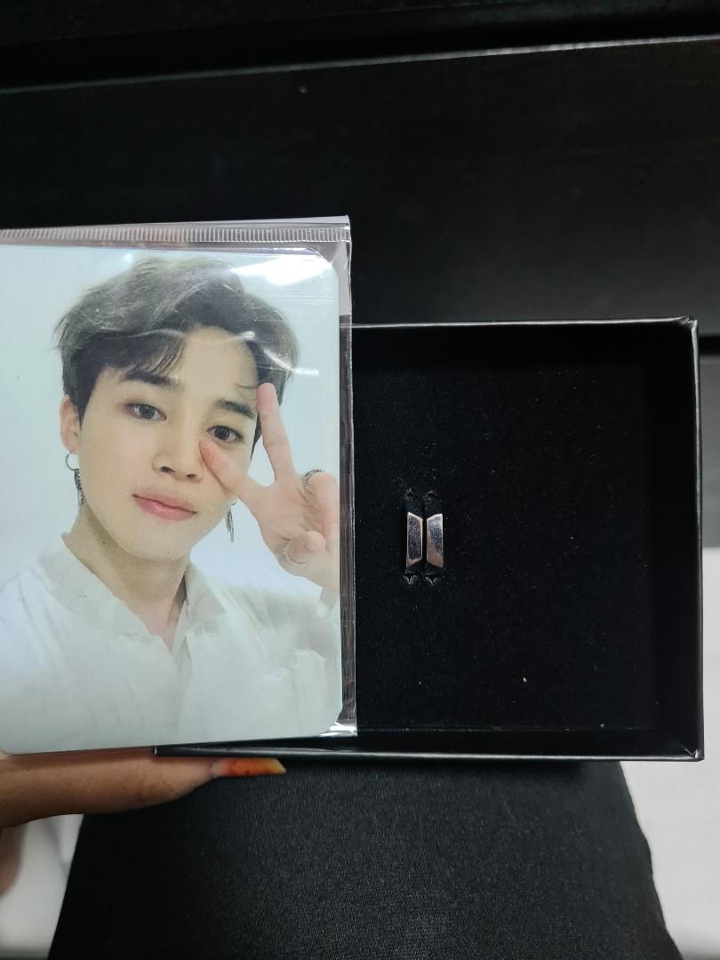 BTS Ring~ (Category: K-Wave Merchandise) located in Singapore. Submitted by jungnah (Listing ID 1106554112, Image 1). Description: Bought an extra for my friend but she has already :'). So no choice but to sell away... One of the ring name is not in proper (pic 2).. Not for fussy buyer😊 $12 payment within 10mins! (Recently bought so idt it's ori..) https://t.me/jungnahproperty.