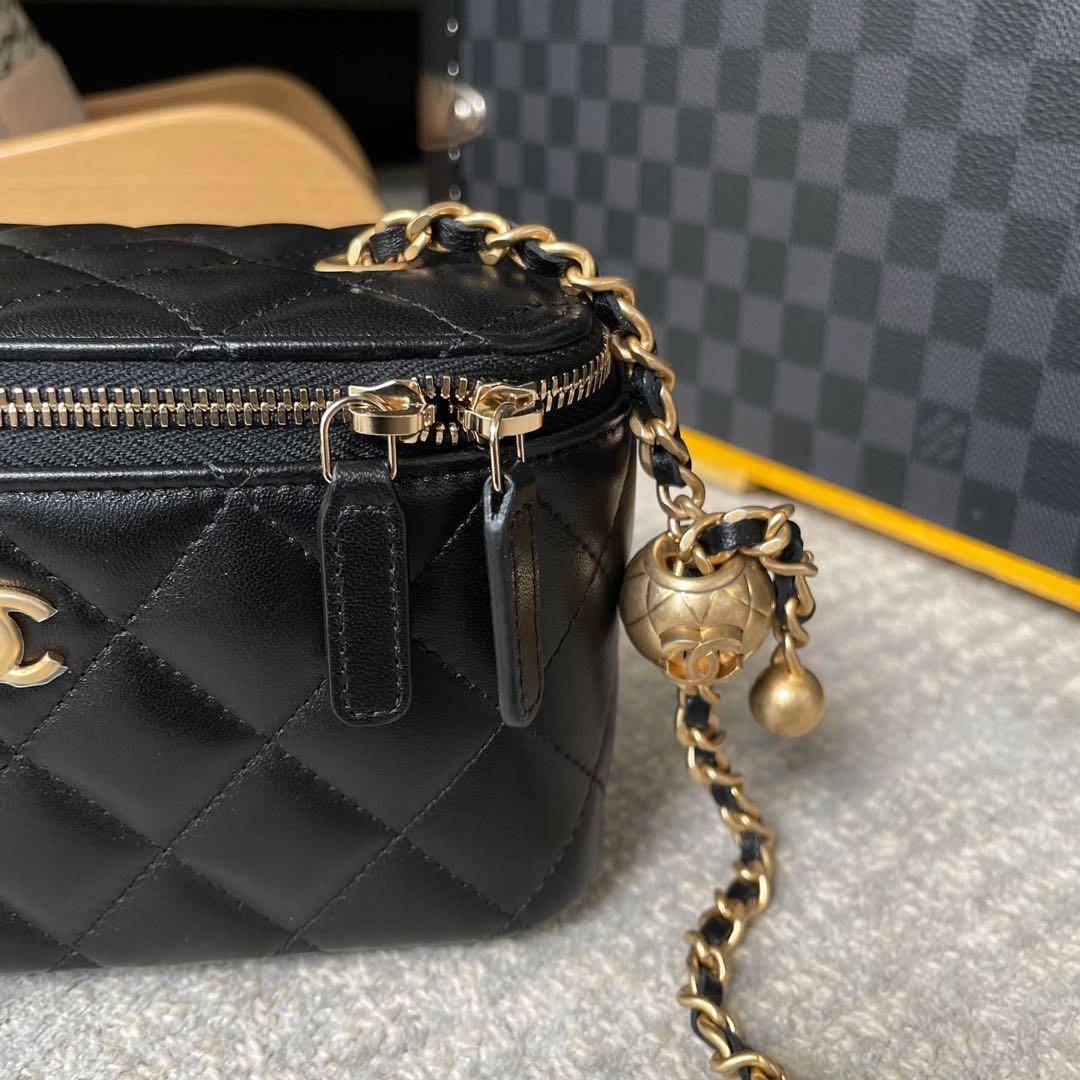 Chanel Rectangular Vanity Pearl Crush, Luxury, Bags & Wallets on Carousell
