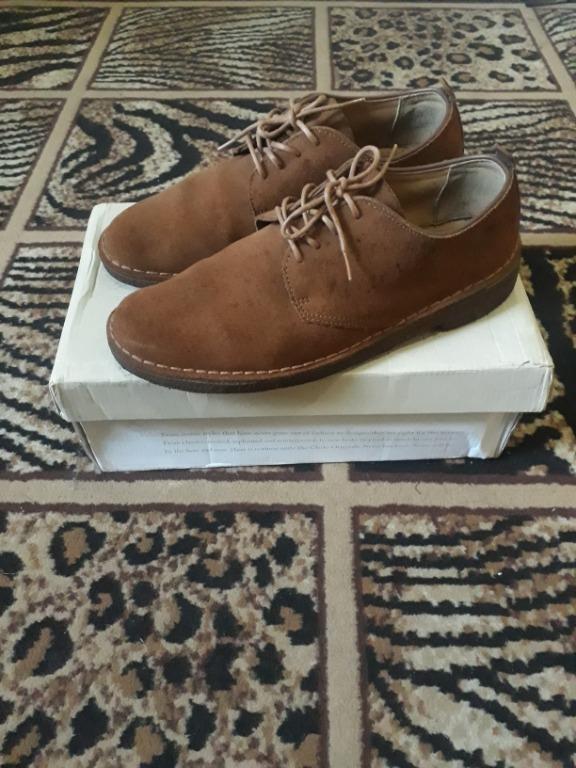 Clarks desert london Fesyen Pria Sepatu Sepatu Formal di Carousell