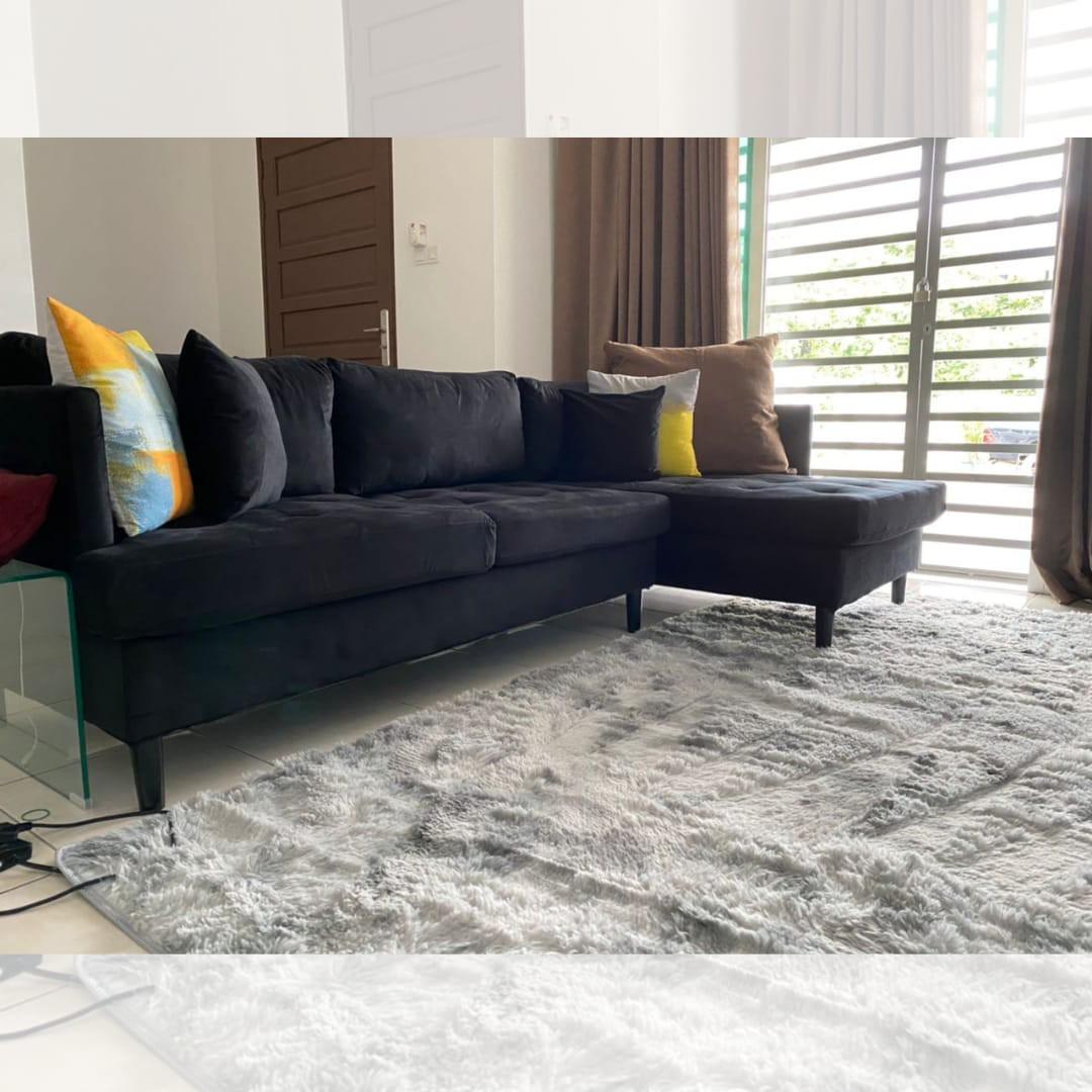 Deco ruang tamu discount sofa l shape