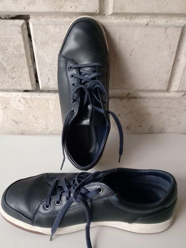 Cole Haan US9 Grand pro spectator lace ox sneaker navy stain