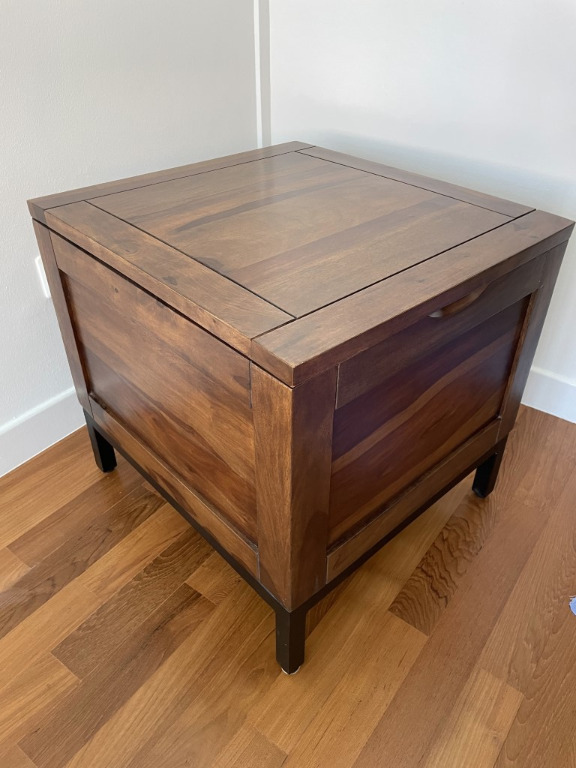 Crate and barrel tucker hot sale grey square trunk