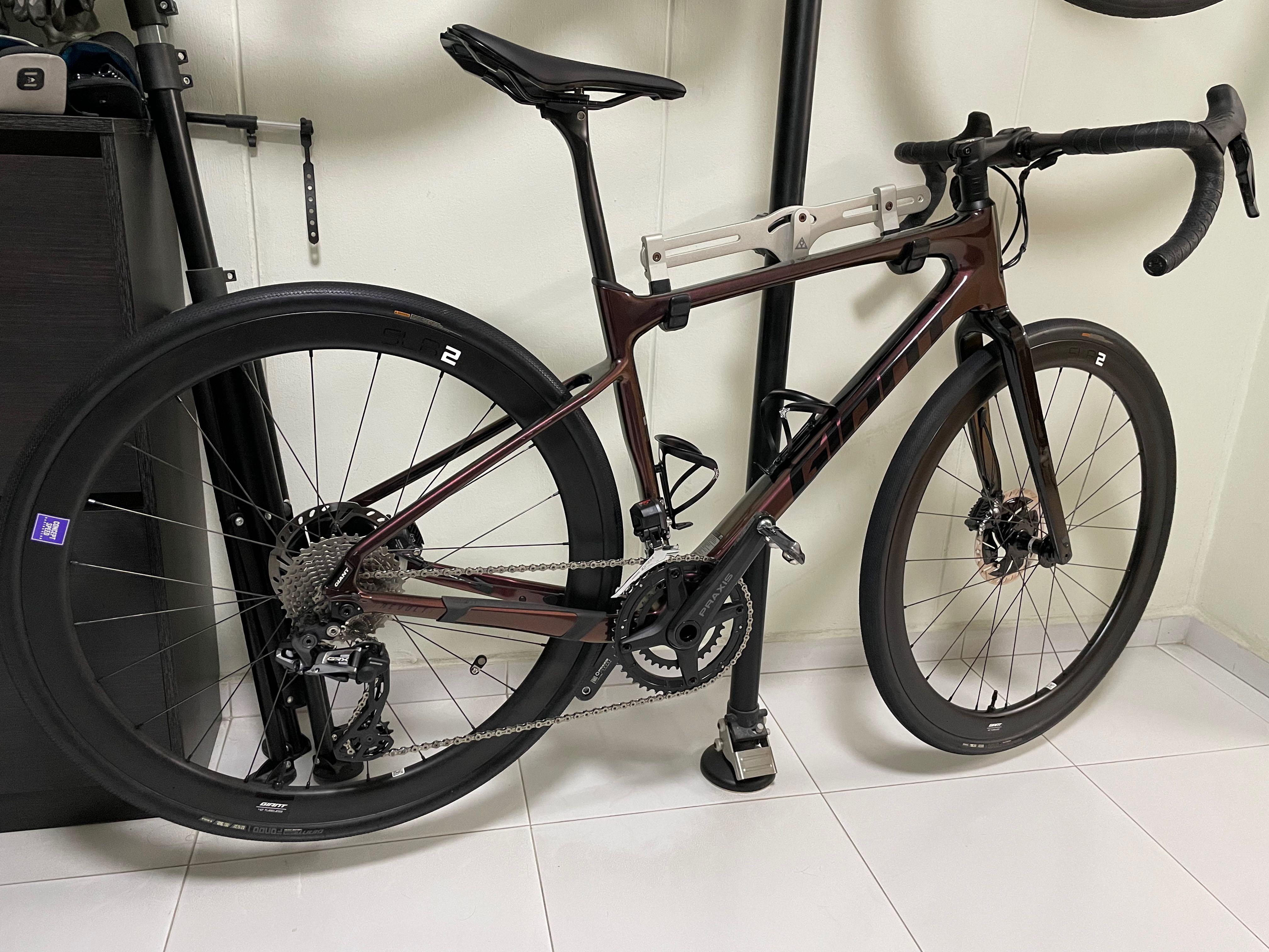 Giant revolt di2 hot sale