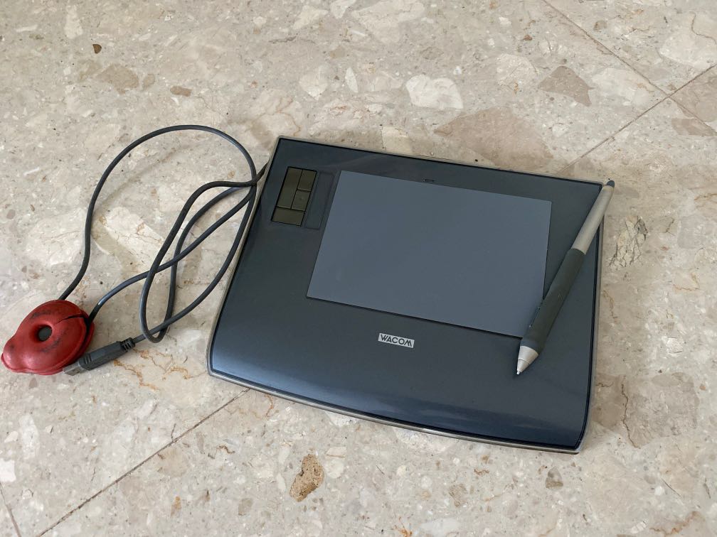 Intuos 3 Wacom Graphic Tablet Computers Tech Parts Accessories Other Accessories On Carousell