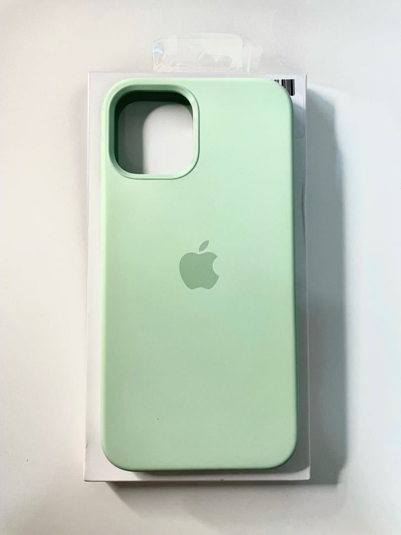 iPhone 12 Pro Max Silicone Case with MagSafe - Pistachio - Apple