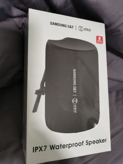 （分類：）位於 。 由 MayboLongB 提交（商品編號 1106560985，圖片 1）。簡介： 。