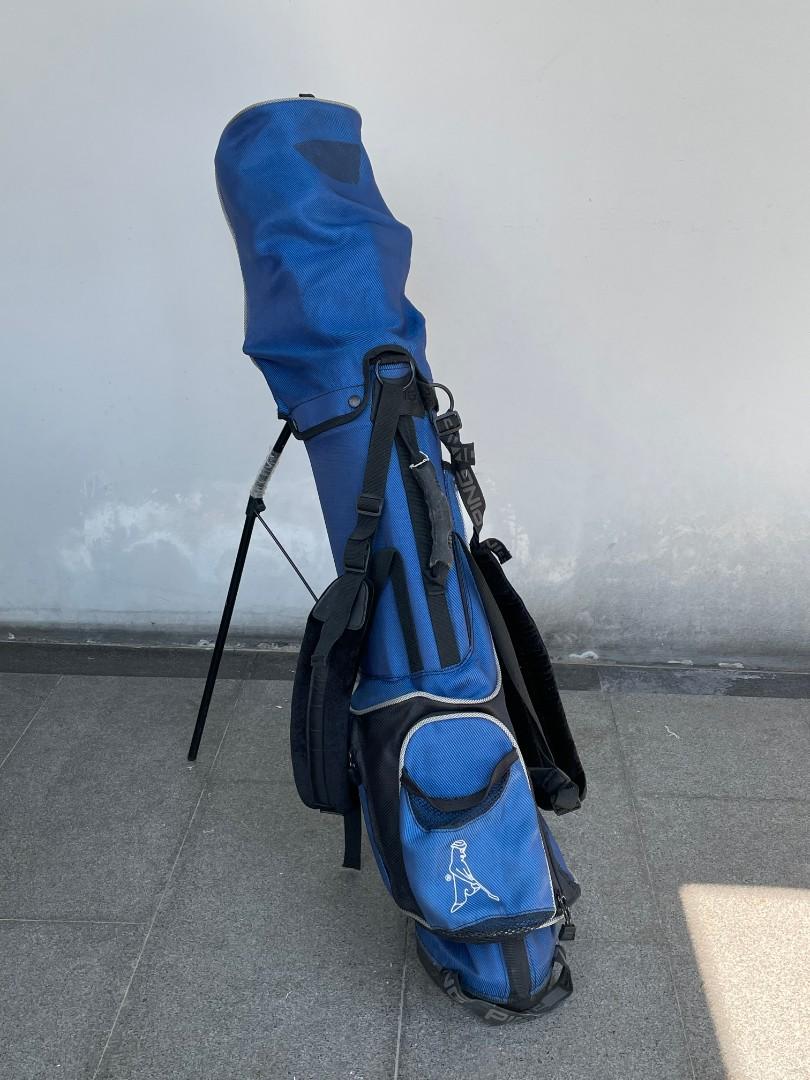 Junior golf set, Sports Equipment, Sports & Games, Golf on Carousell