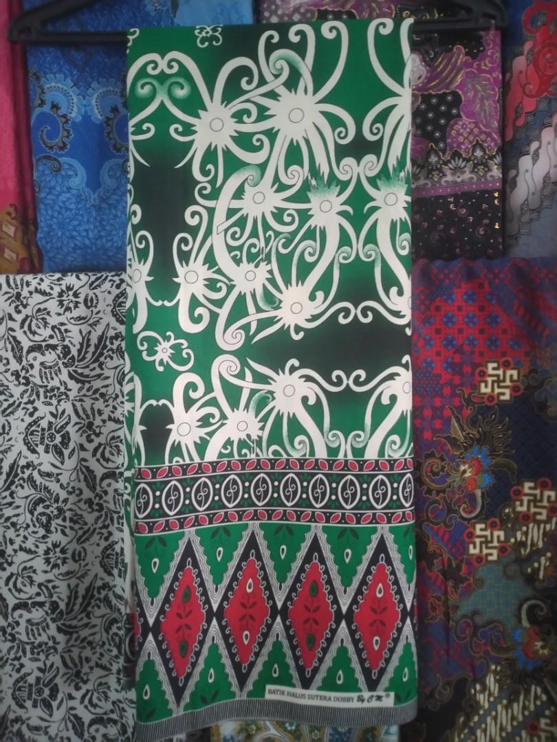 Kain Batik Viral Women S Fashion Clothes Others On Carousell