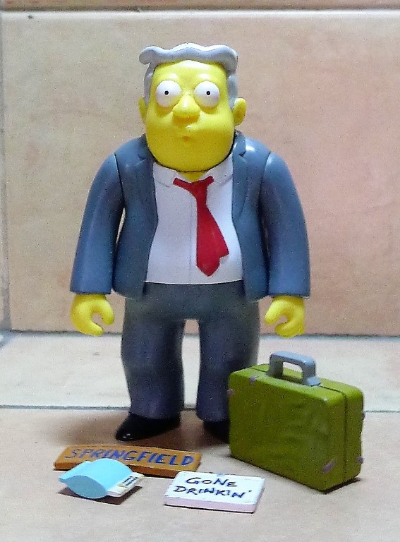 LARRY BURNS - The Simpsons WOS Series 11 on Carousell