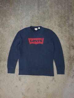 Levis crewneck