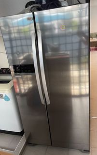 (Category: ) located in . Submitted by housedeclutter (Listing ID 1106407897, Image 1). Description: .