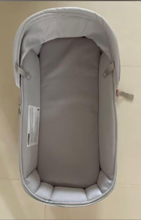 MacLaren Carry Cot Babies Kids Going Out Other Babies Going