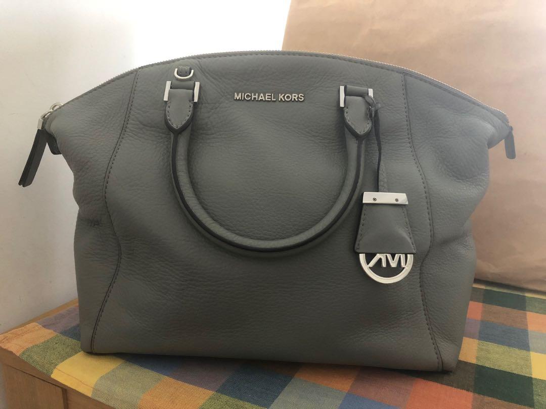 michael kors leather bag