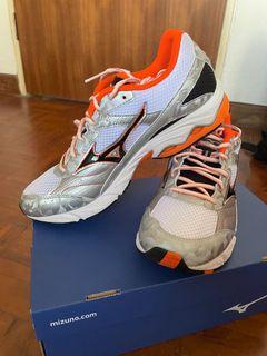 Where to buy mizuno running shoes in singapore clearance