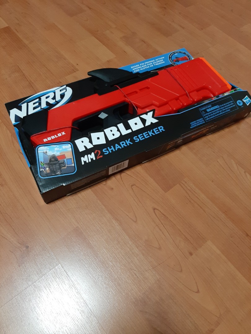 NERF Roblox MM2 SHARK SEEKER Gun ROBLOX W/ CODE Brand New In Box