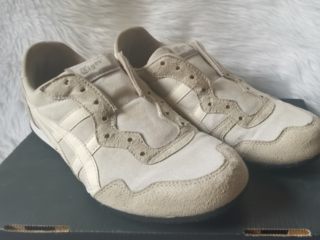 onitsuka slip on women