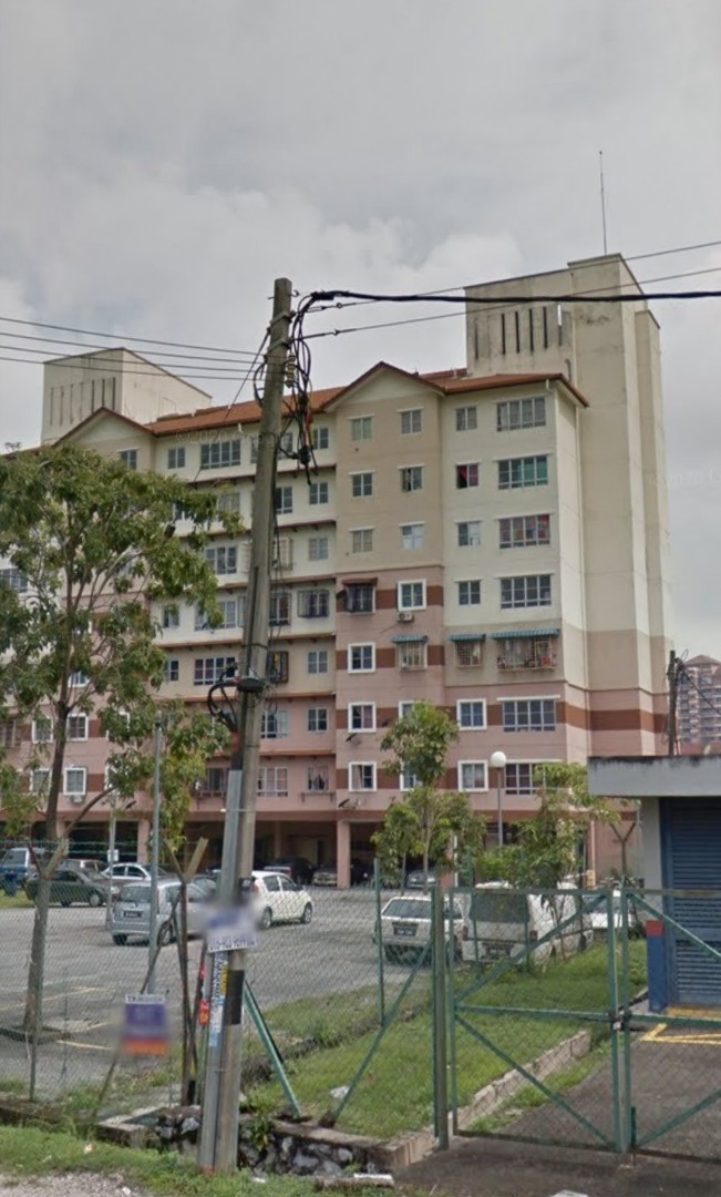 Rent Serdang Raya Court Apartment Seri Kembangan Selangor Property Rentals On Carousell
