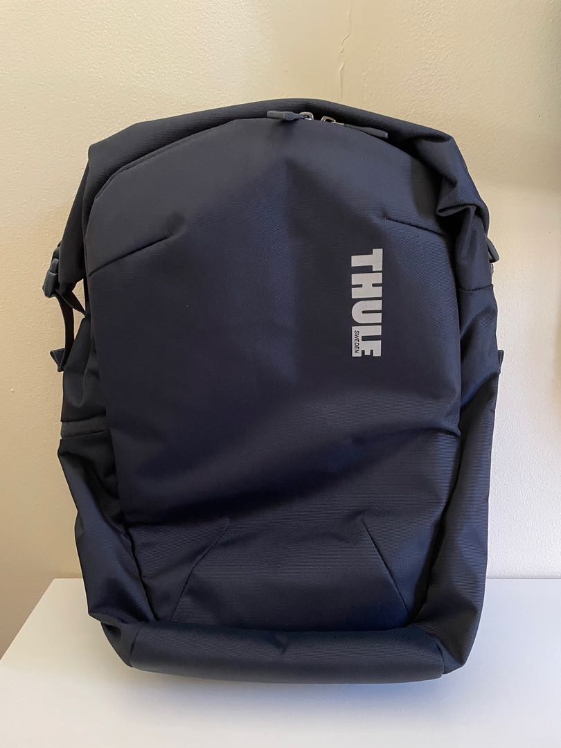 thule subterra travel backpack