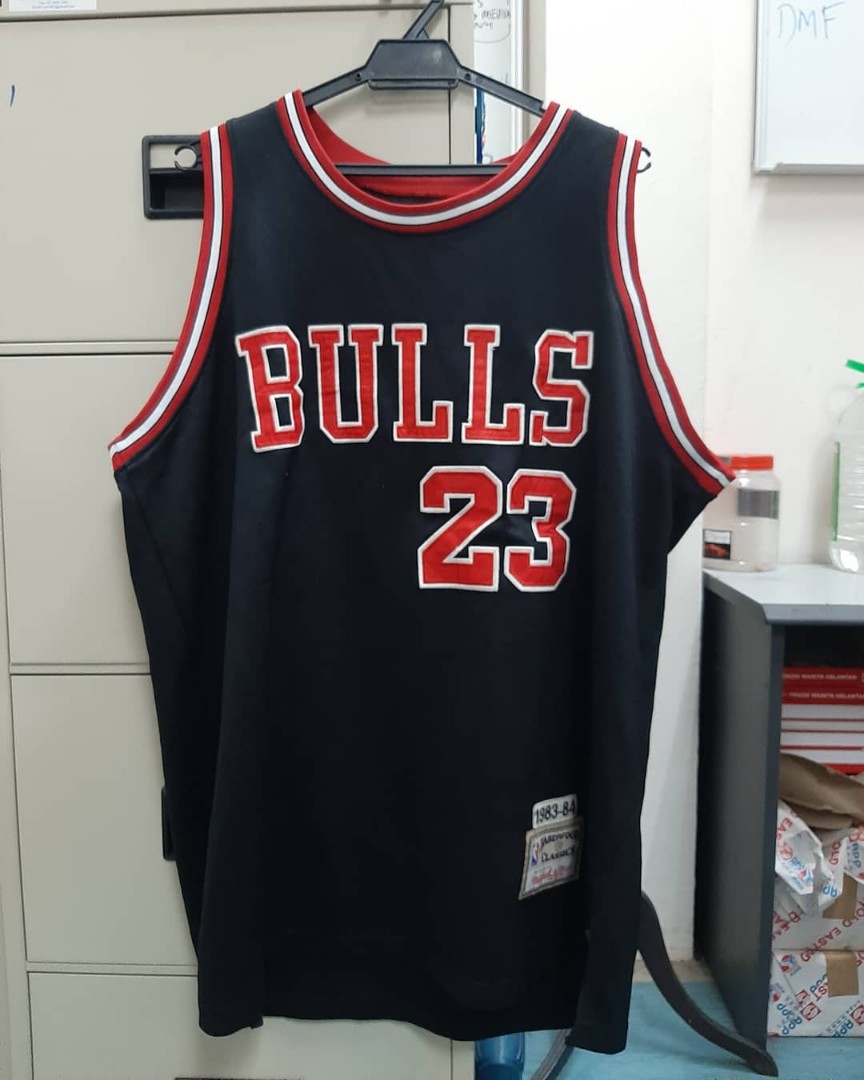 Vintage Jordan Jersey, Men's Fashion, Tops & Sets, Tshirts & Polo
