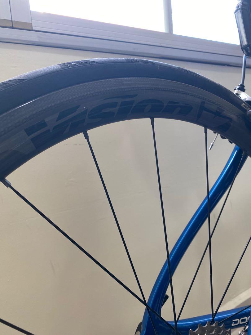 Vision Metron 40 ltd carbon wheelset, Sports Equipment, Bicycles & Parts,  Parts & Accessories on Carousell
