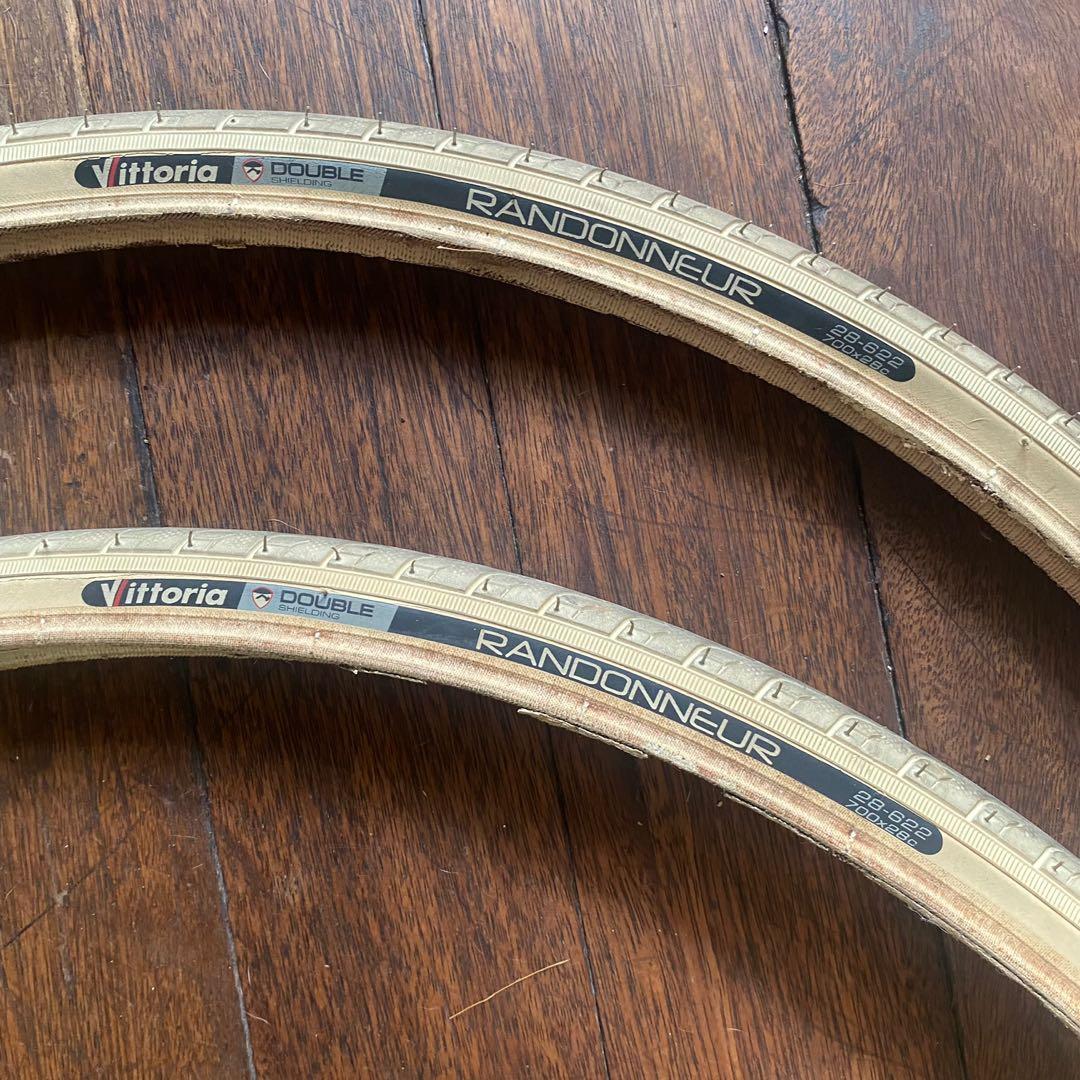 Vittoria randonneur hot sale white