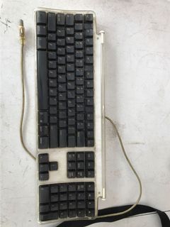 （分類：）位於 。 由 70direstraits 提交（商品編號 1106634242，圖片 1）。簡介： 。
