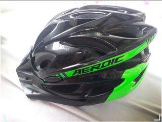 Aeroic bike helmet