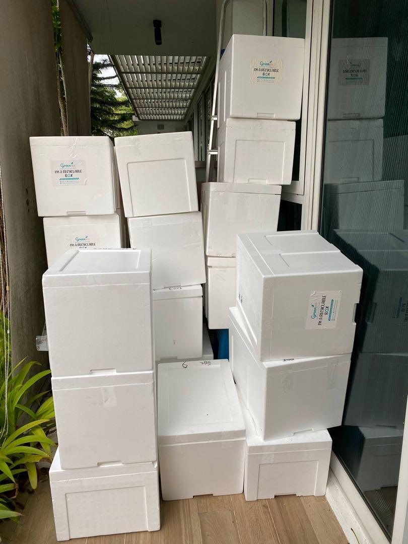Boxes styrofoam (Category: Everything Else) located in Singapore. Submitted by naomilim (Listing ID 1106632269, Image 3). Description: Self collection They are all pretty new and these for stores for groceries. Bigger box -Quantity: 2 pcs (External Measurements) Length- 47cm Height with cover- 36cm Height without cover- 32cm Depth-36cm other boxes is slightly smaller (external measurements) -1qty Length- 40cm Height with Cover- 37cm Height withou