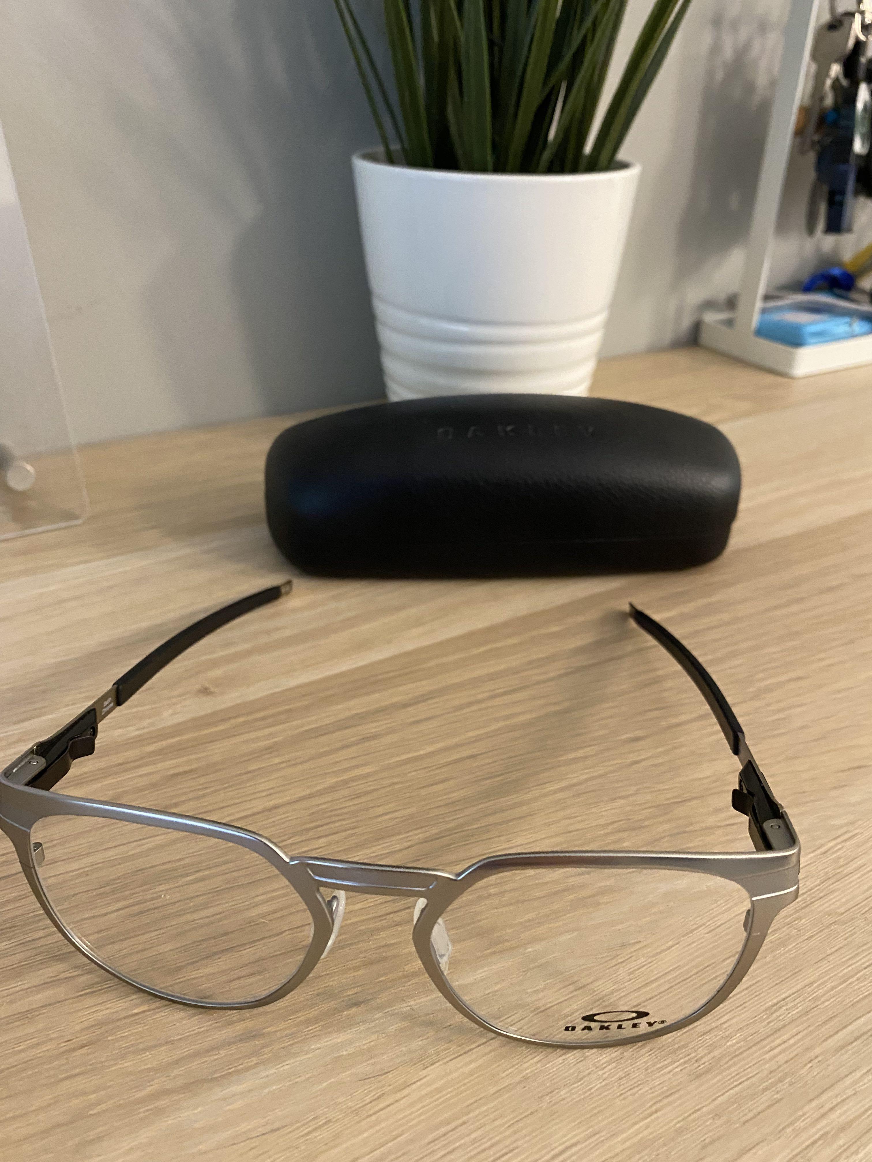 Brand New Oakley Spectacle Frame OX3229 DIECUTTER Men s Fashion