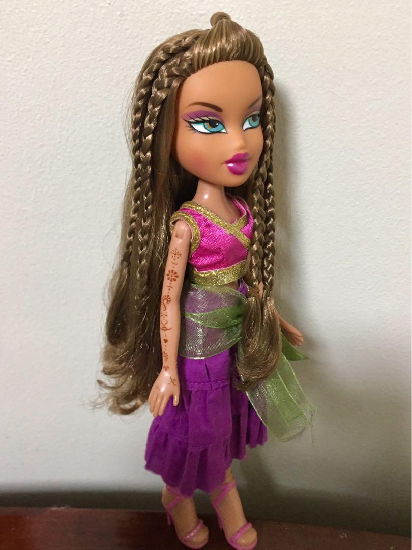 Bratz yasmin 2025 genie magic
