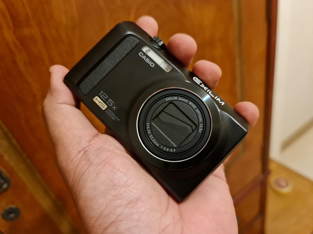 CASIO EXILIM EX-ZR310 カメラ デジタルカメラ CAMERACASIO