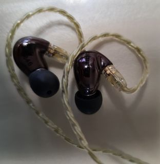 (Category: ) located in . Submitted by klow94.kl (Listing ID 1106611577, Image 1). Description: .