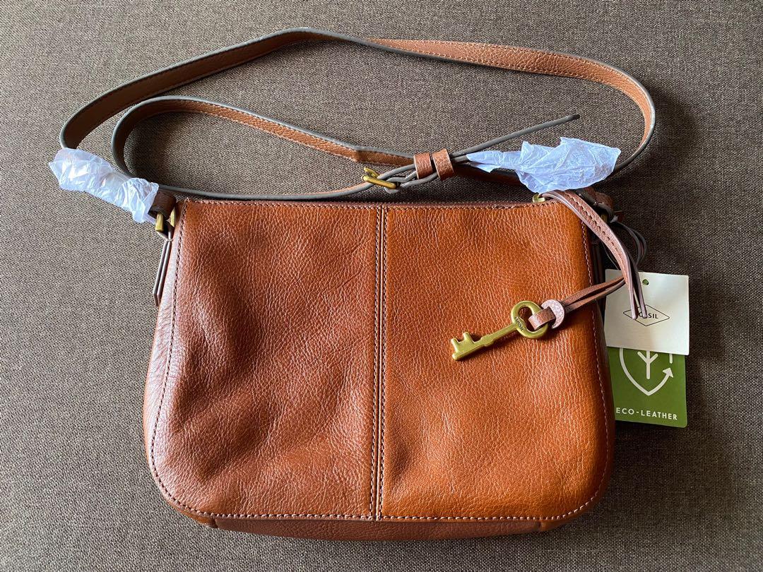 Fossil Farah Crossbody Bag, Women's Fashion, Bags & Wallets, Purses &  Pouches on Carousell
