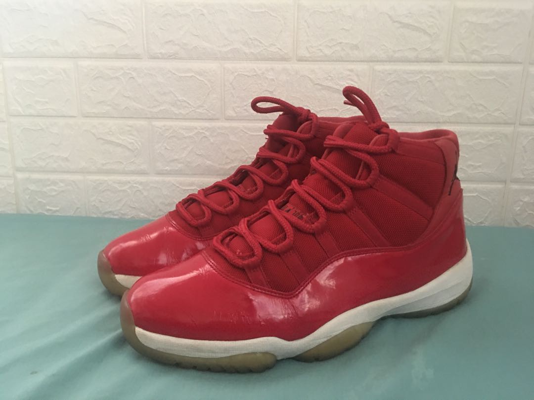 red jordan 11 size 12