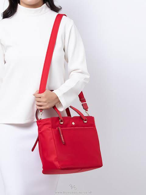Kate spade ks jae medium satchel bag, Women's Fashion, Bags & Wallets,  Cross-body Bags on Carousell