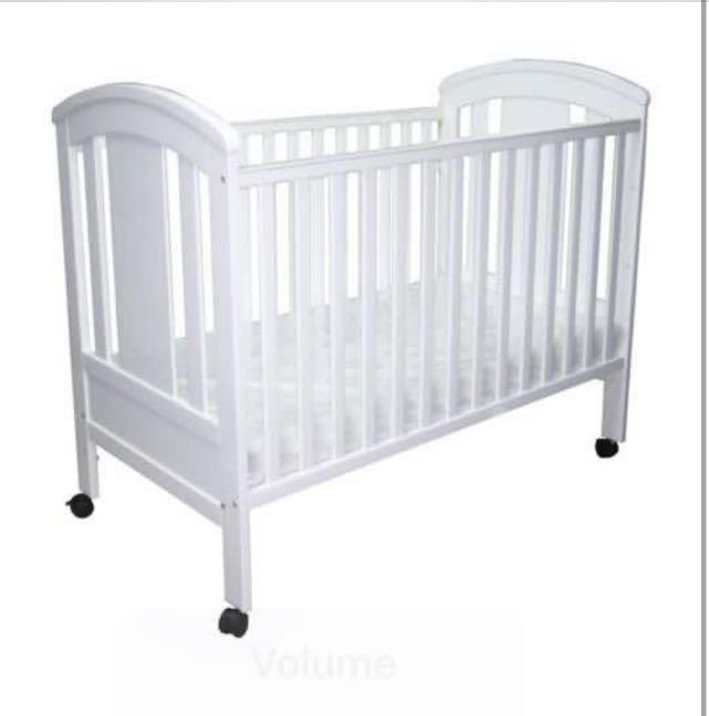 Kiddy palace baby cot, Babies & Kids, Baby Nursery & Kids Furniture ...