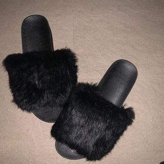 (Category: ) located in . Submitted by bunsie09 (Listing ID 1106818040, Image 1). Description: .