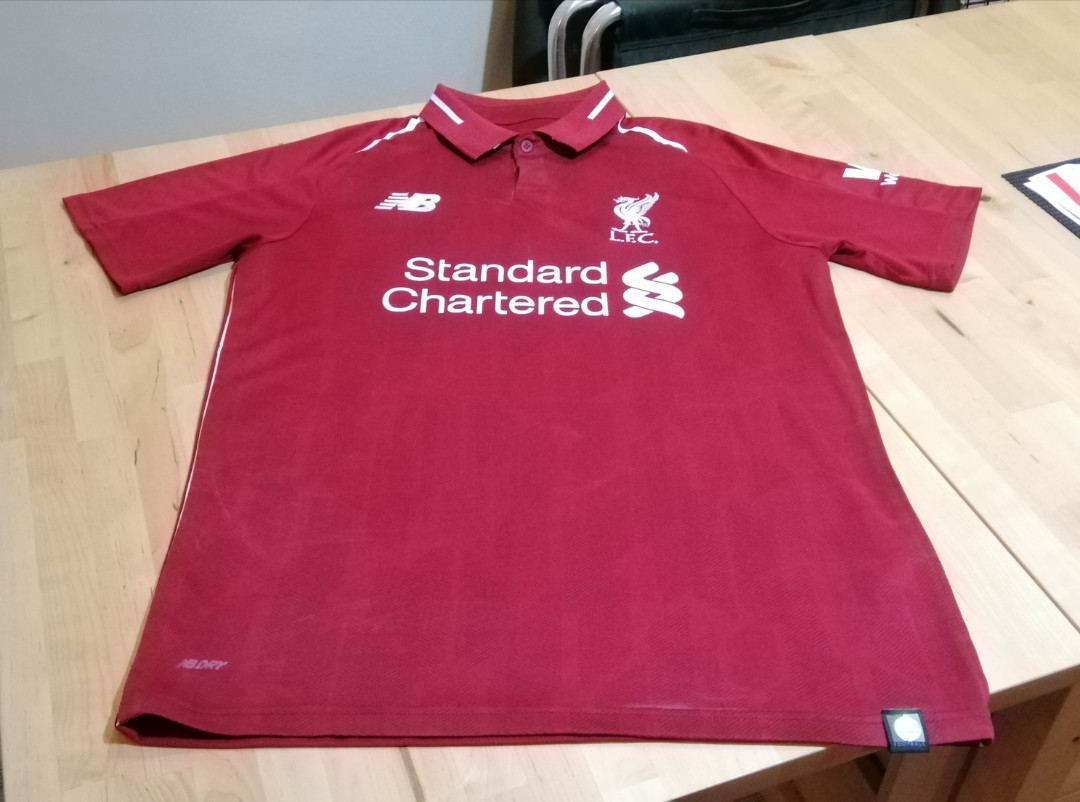 liverpool jersey with collar