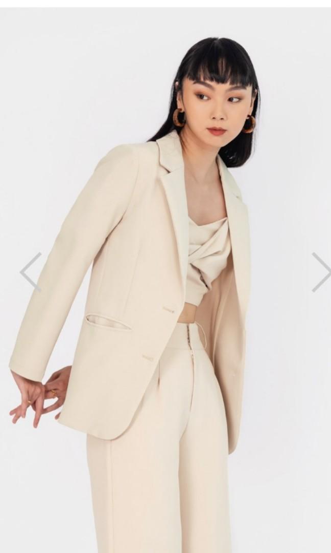 Girl boss top blazer